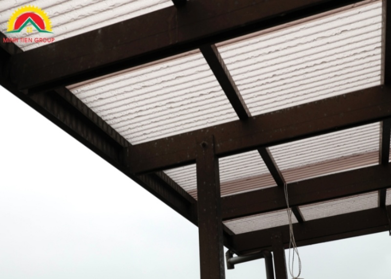 Ưu Và Nhược Điểm Của Tấm Polycarbonate Dạng Sần Skylite Cao Cấp