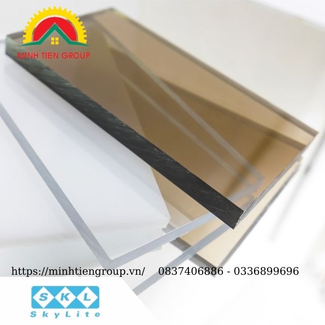 tấm lợp lấy sáng giếng trời