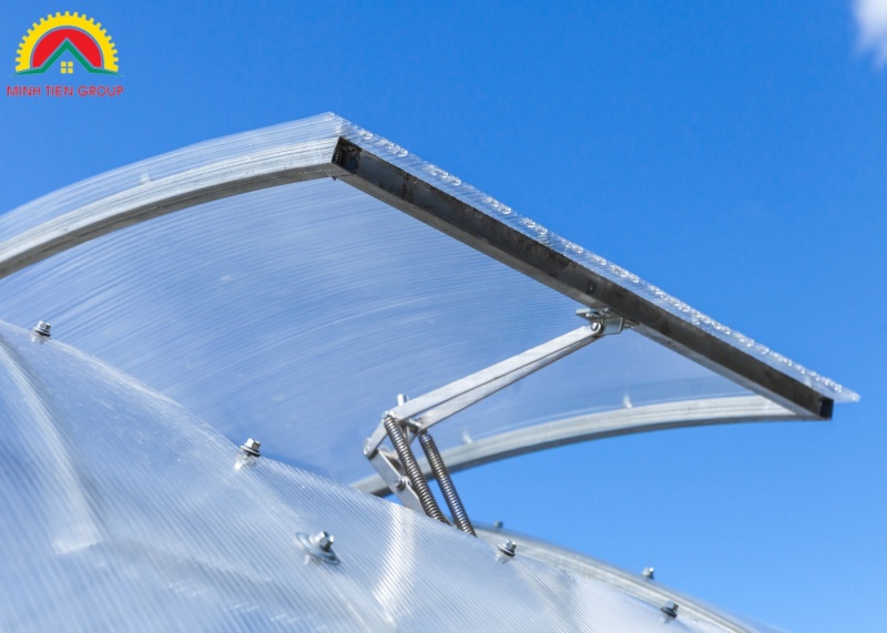Ứng dụng tấm polycarbonate rỗng 5mm Eco-Roof