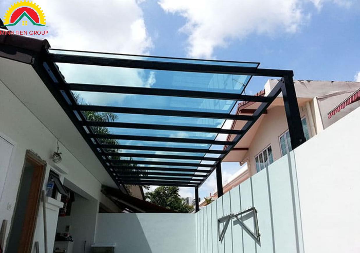 màu tấm polycarbonate