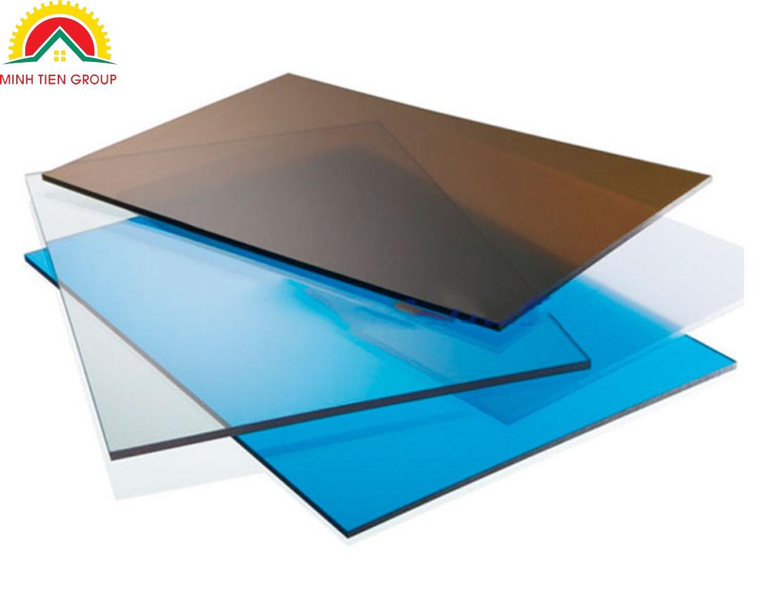 vách ngăn polycarbonate