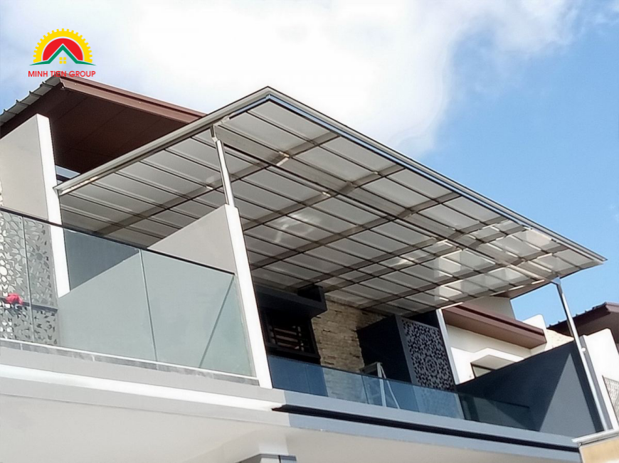 Một số ưu điểm nổi bật của mái che nhựa polycarbonate
