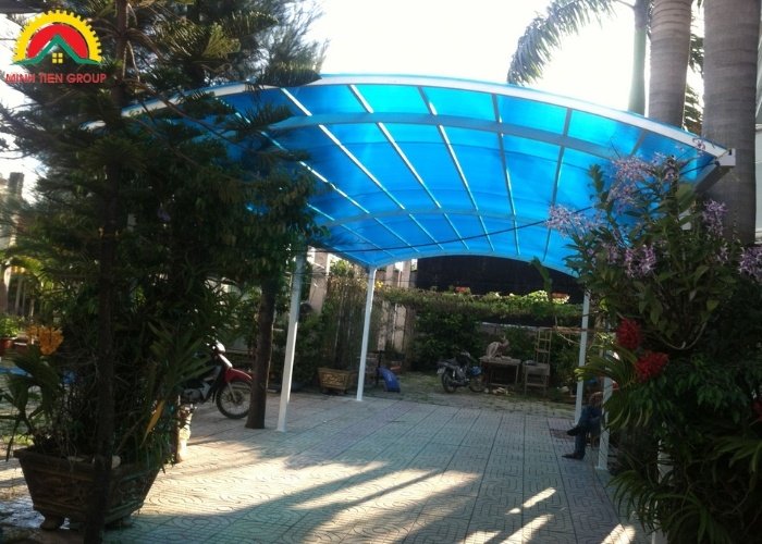 mái che ô tô trước nhà