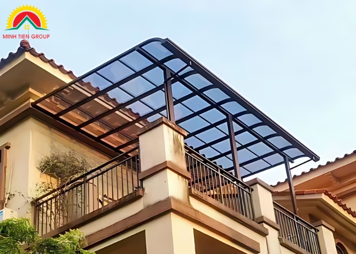mái che sân thượng nhà ống