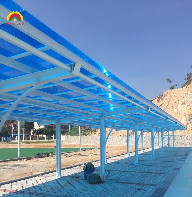 Minh Tiến Group thi công mái sáng tính thẩm mỹ cao