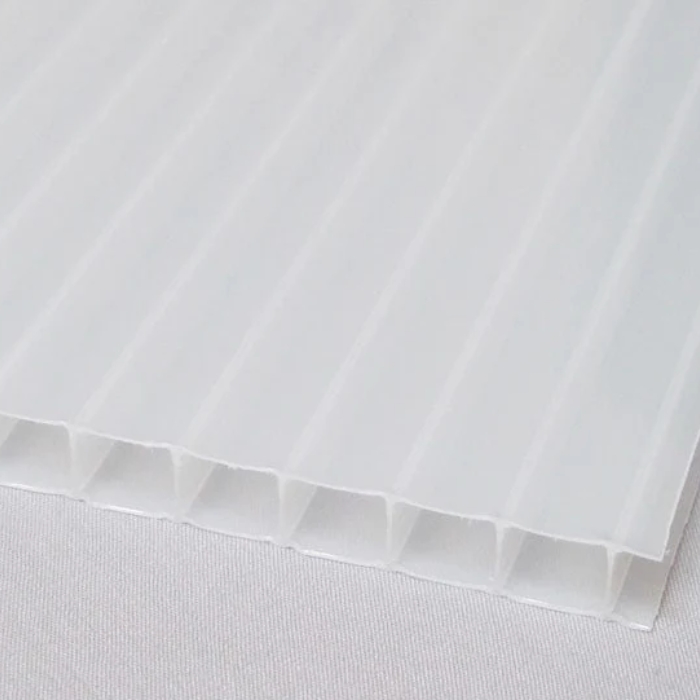 màu tấm polycarbonate