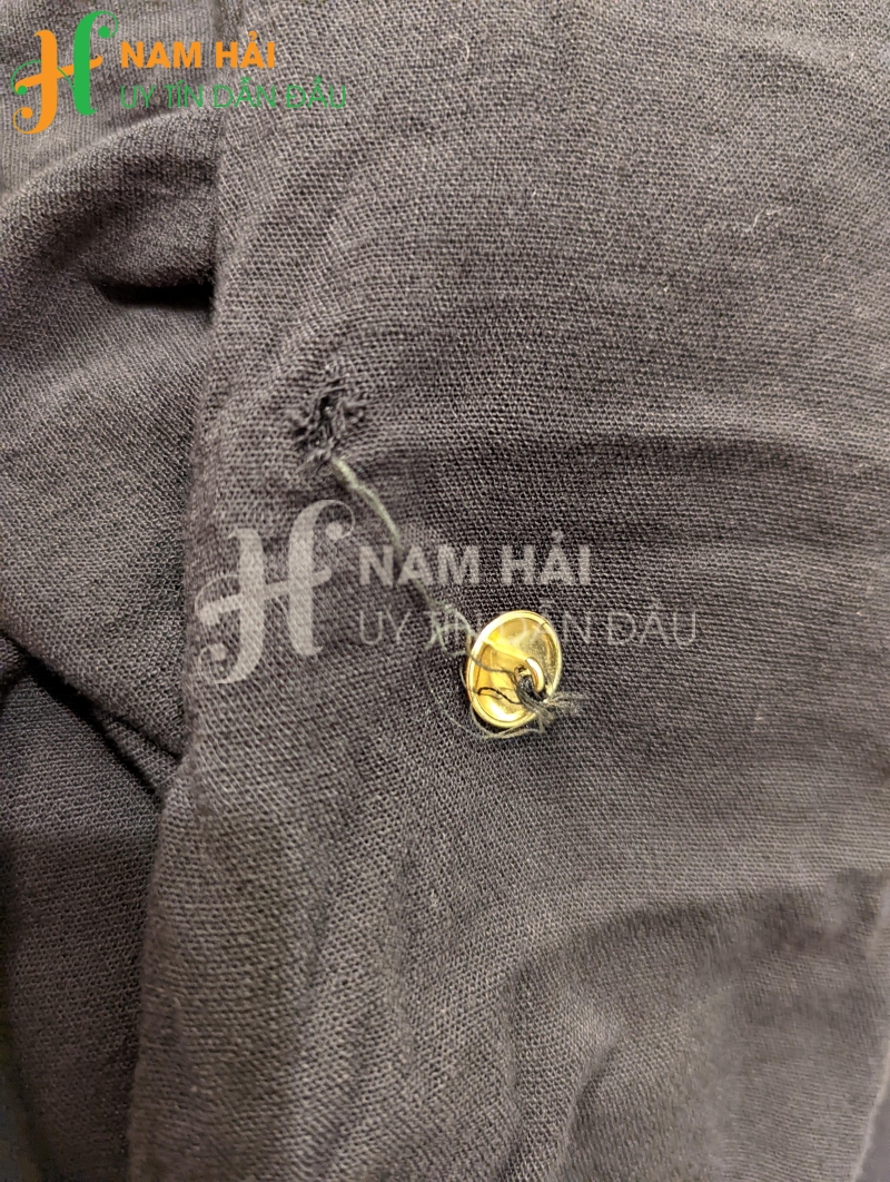 Thu mua khuy nút quần áo