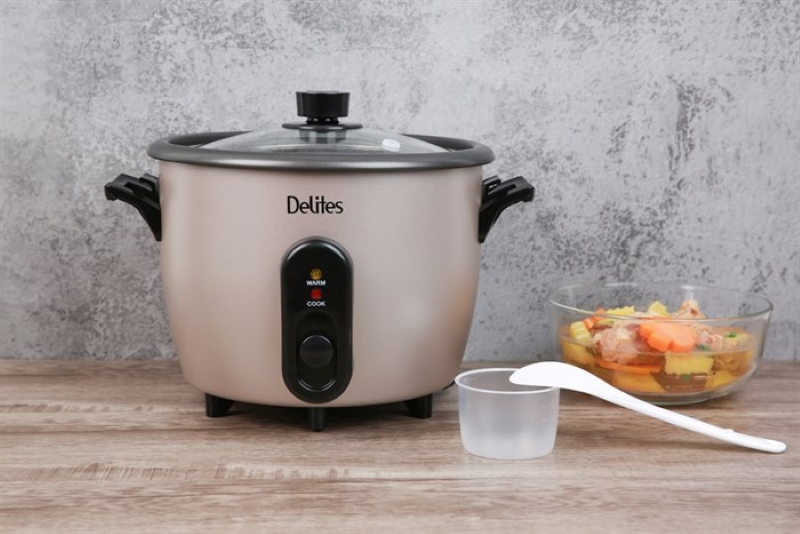 Nồi cơm nắp rời Delites 1.8 lít RC-10W003 là dòng sản phẩm phổ thông